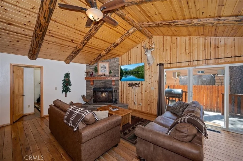 Photo of 41971 Tamarack
