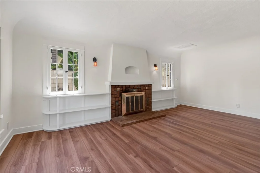 Photo of 3956 Beechwood