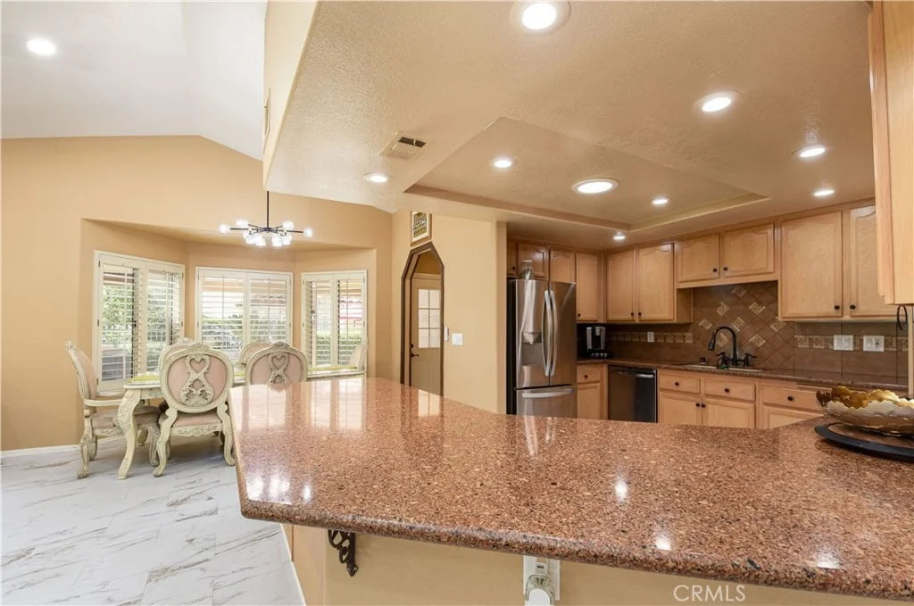 Photo of 2591 Peach Tree
