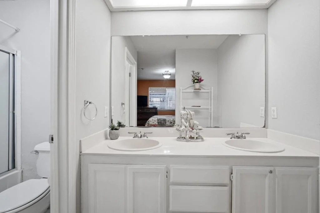 Photo of 1055 Eagle Drive