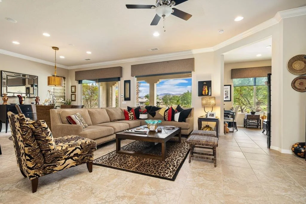 Photo of 81194 Avenida Colonias