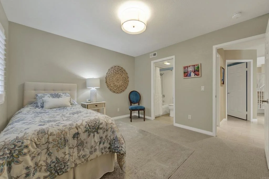 Photo of 3733 Southridge Way