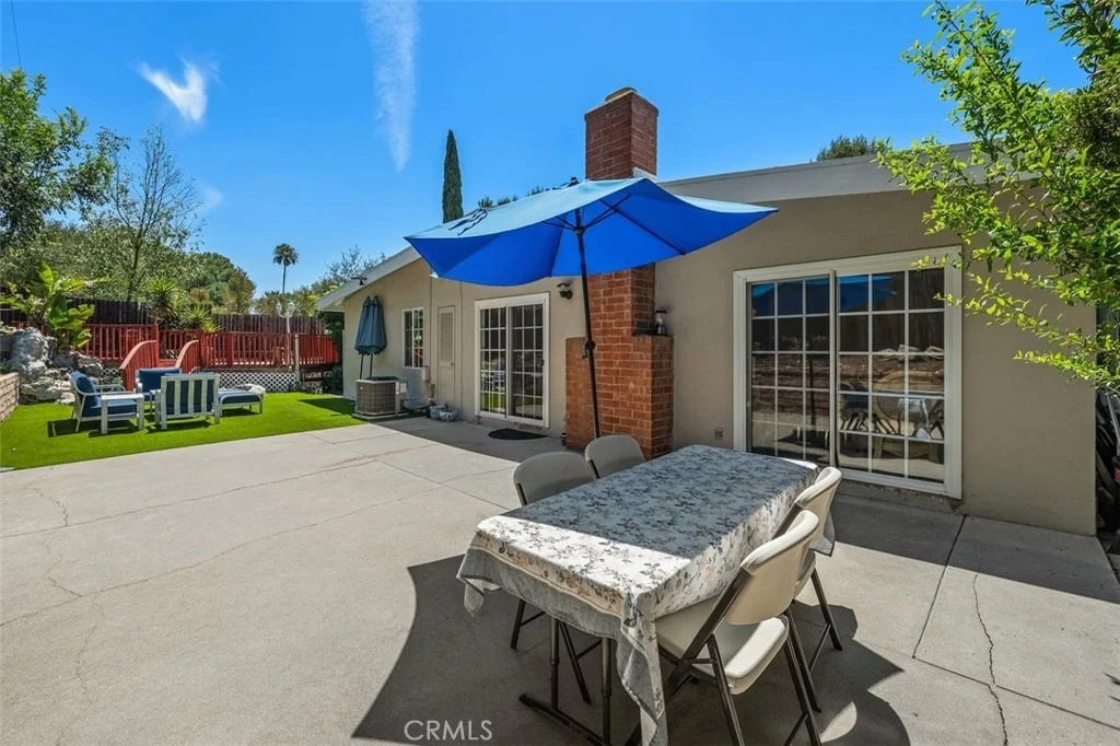 Photo of 3136 Frances Avenue
