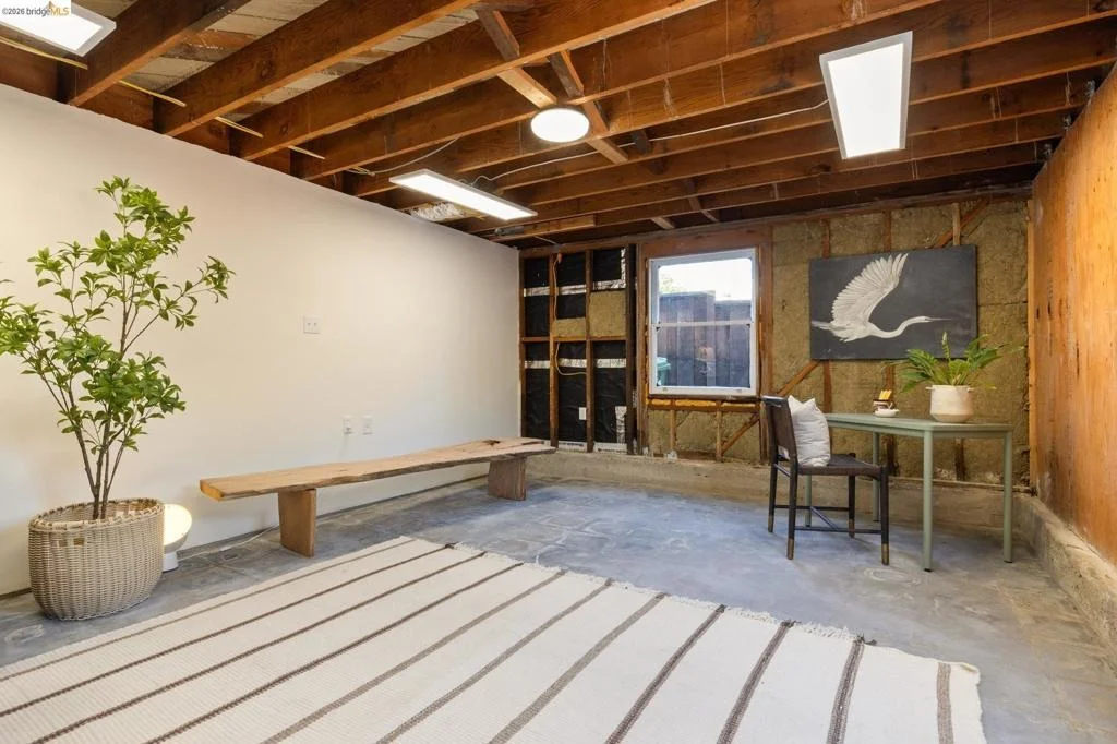 Photo of 7232 Lincoln Ave