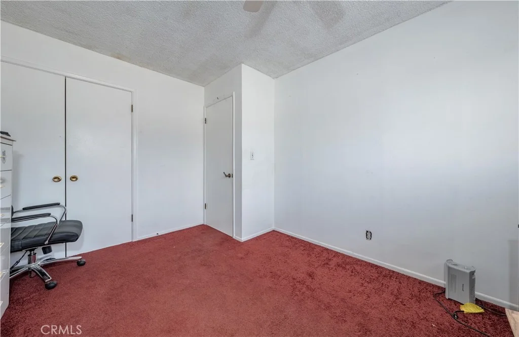 Photo of 10921 Walnut