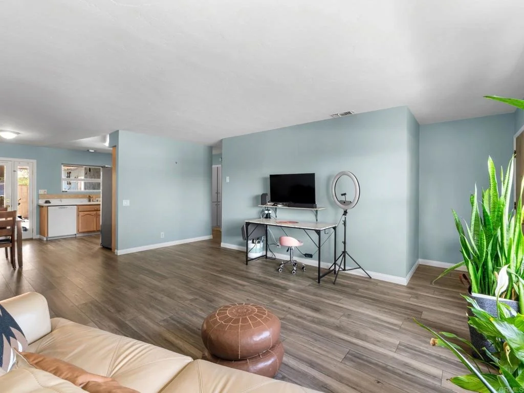 Photo of 3599 Buffum Drive