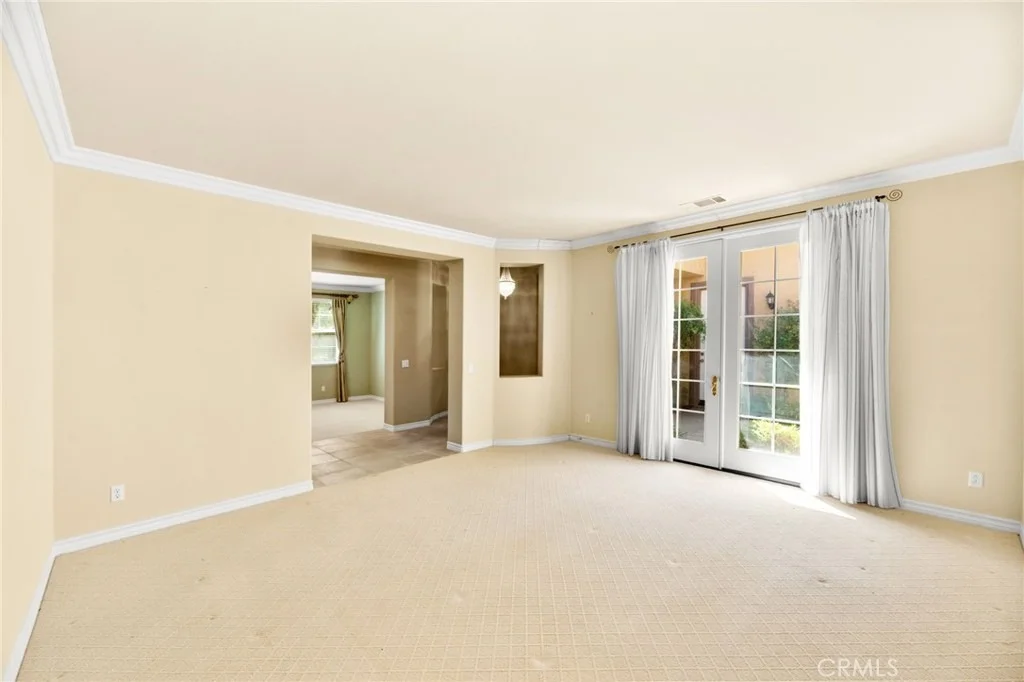 Photo of 39894 Camden Court