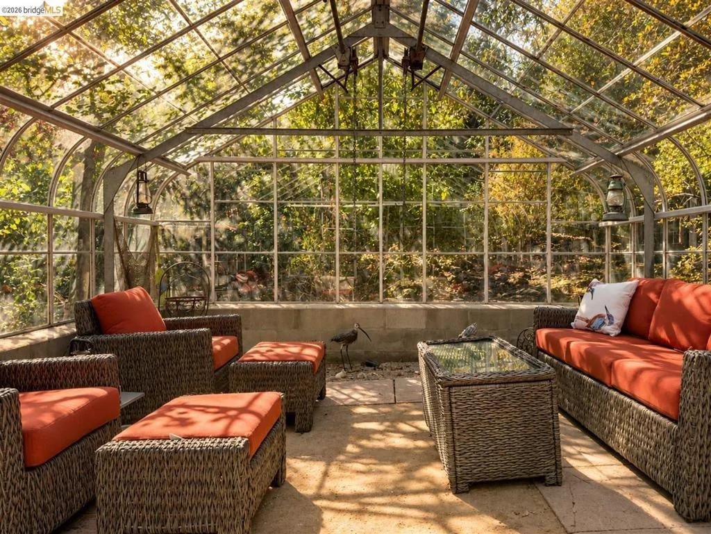 Photo of 6819 Pinehaven Rd