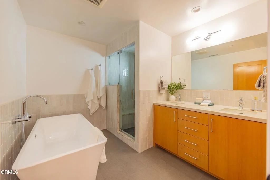 Photo of 414 Andrew Drive