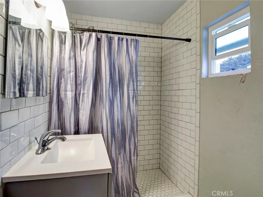 Photo of 110 W Forhan Street