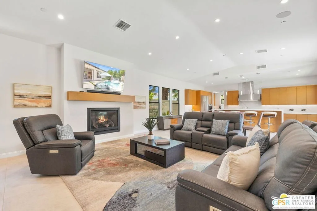 Photo of 75087 Mansfield Drive