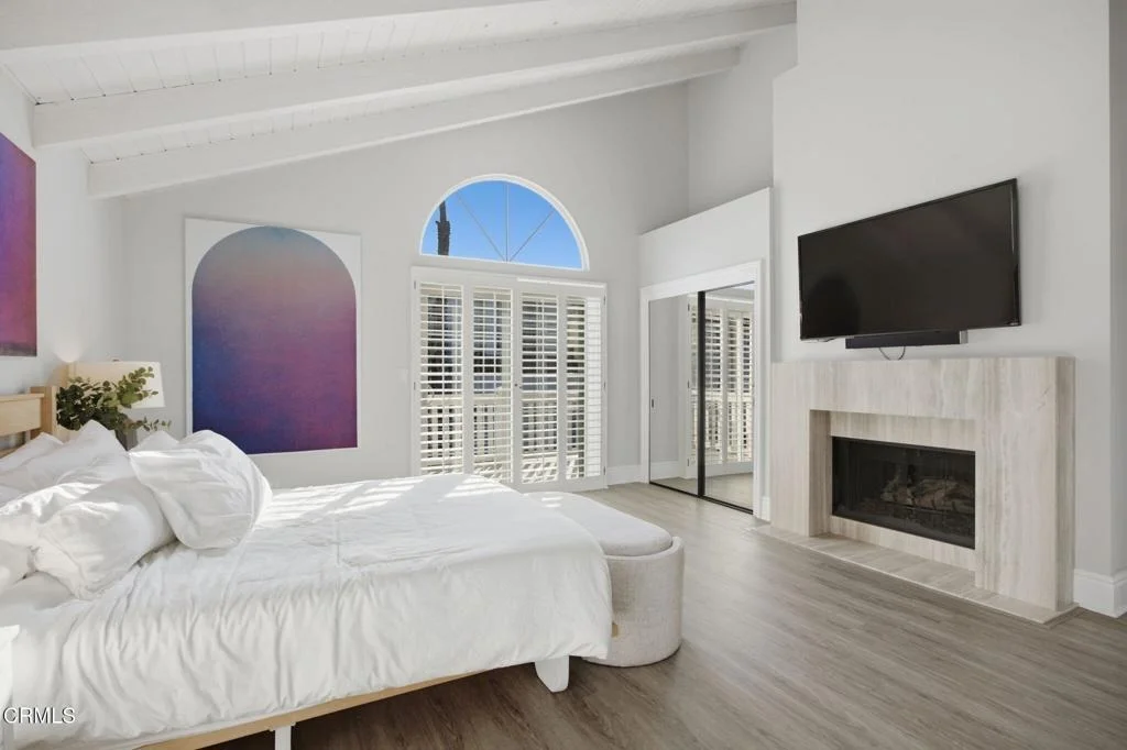 Photo of 1410 Marine Way