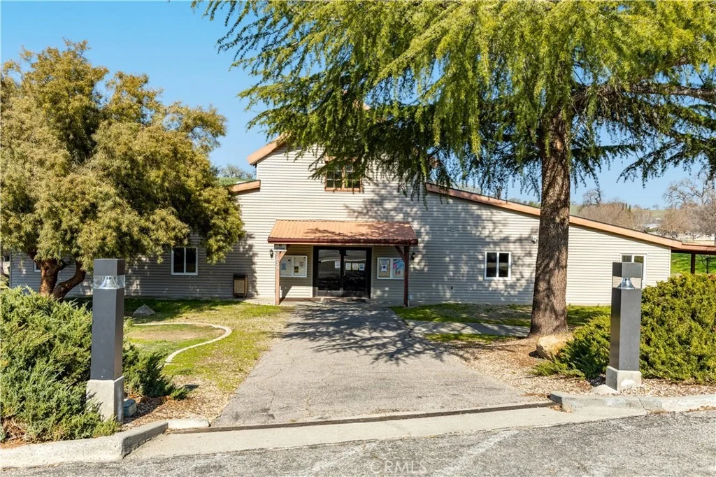 Photo of 2225 Holly Drive