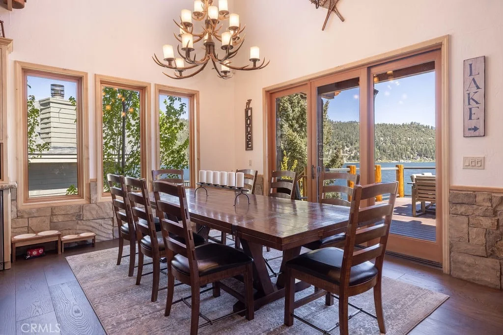 Photo of 659 Cove Drive