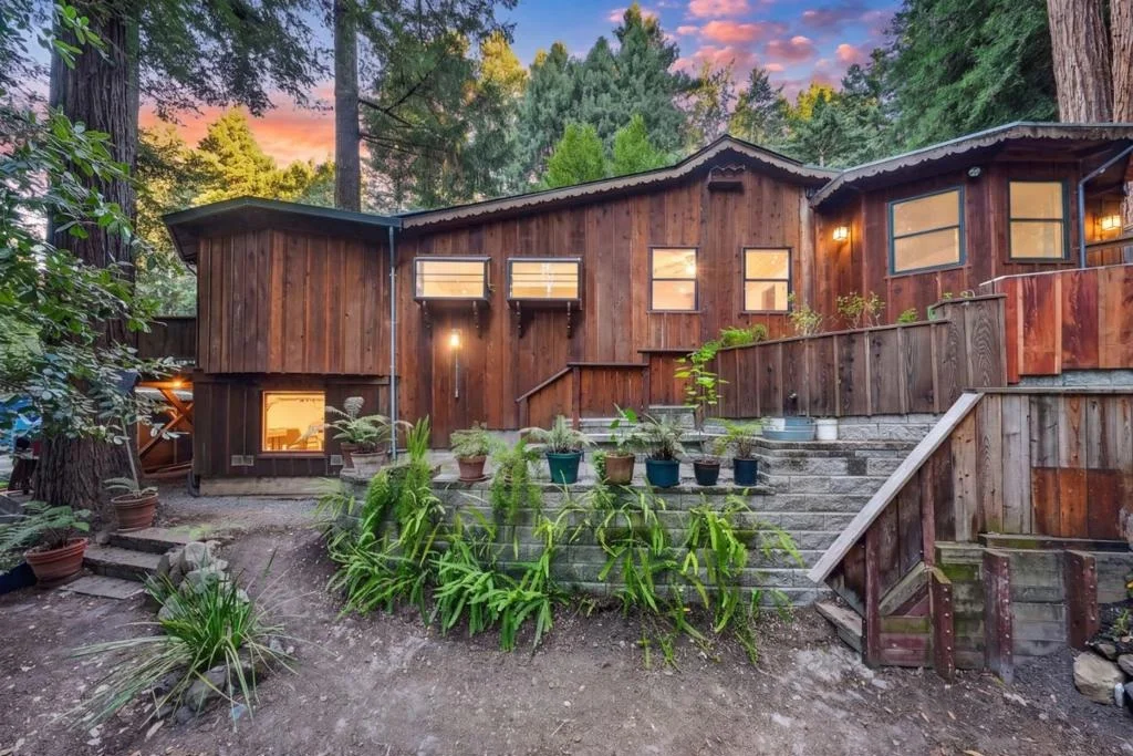 Photo of 20905 Comanche Trail