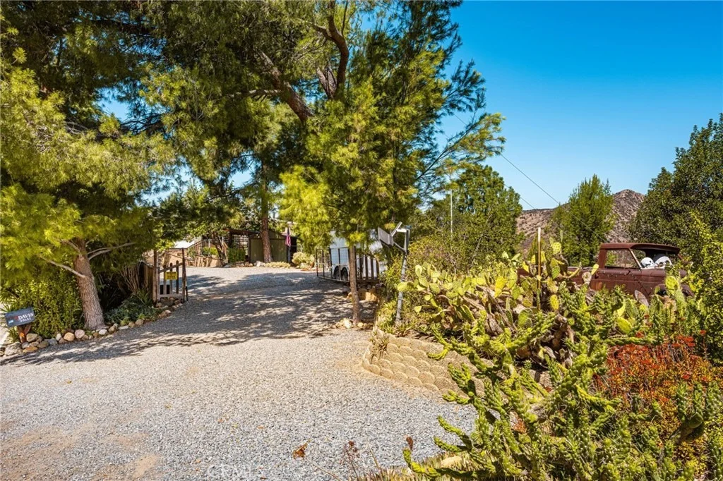 Photo of 28151 Modjeska Grade Road