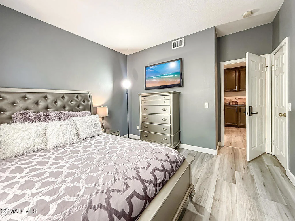 Photo of 215 Southcrest Place
