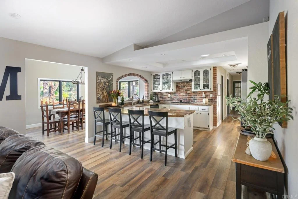 Photo of 30349 Cool Valley Lane