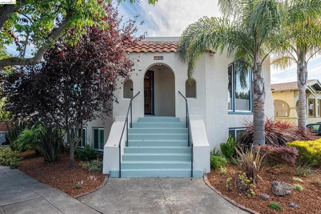 Photo of 1220 Channing Way
