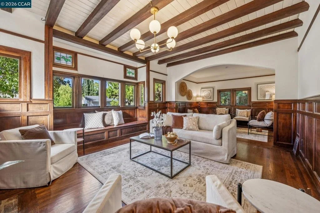 Photo of 3386 Cowell Rd