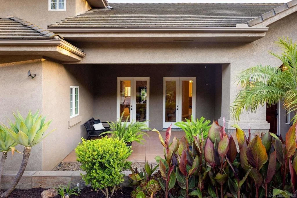 Photo of 15275 Eastvale Rd