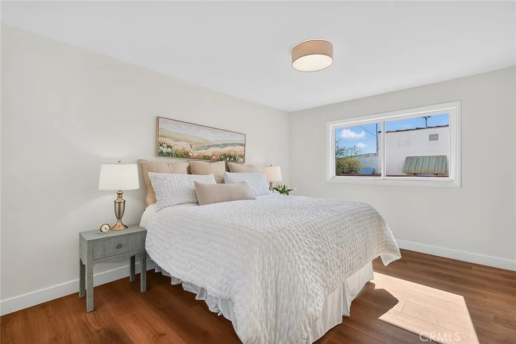 Photo of 1216 Alameda Avenue