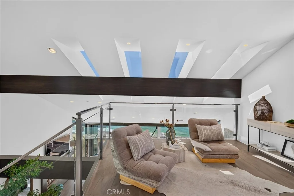 Photo of 33 Bay Drive