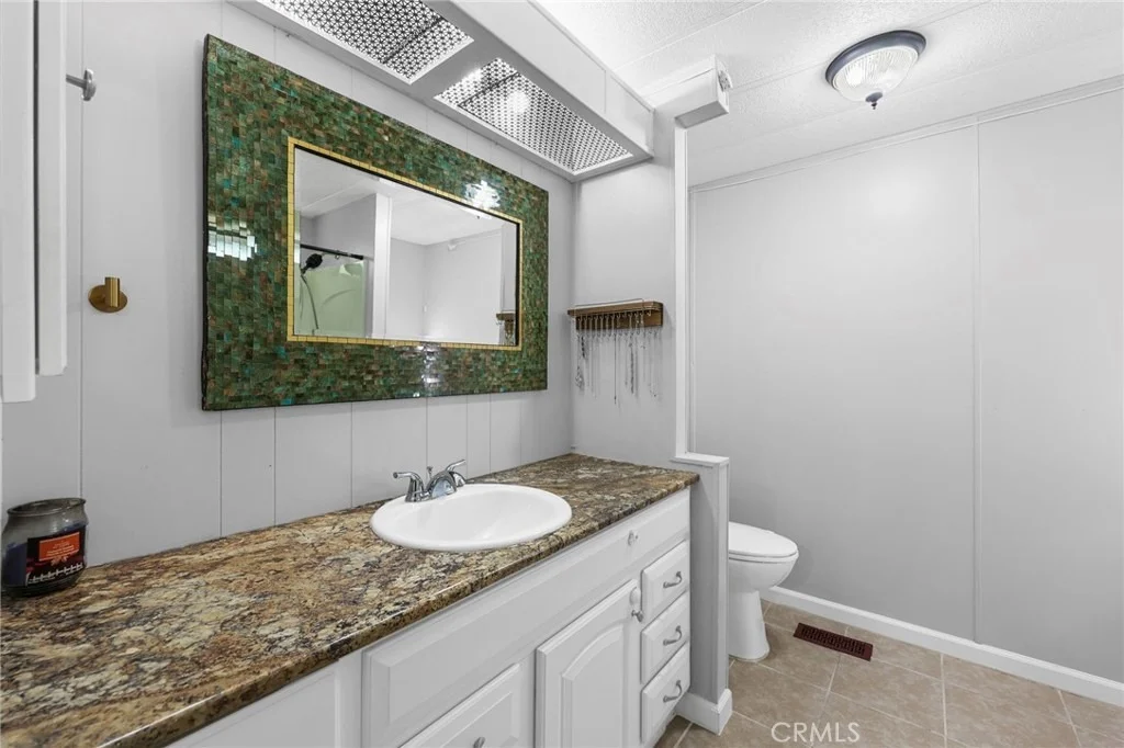 Photo of 34164 Harrow Hill Road