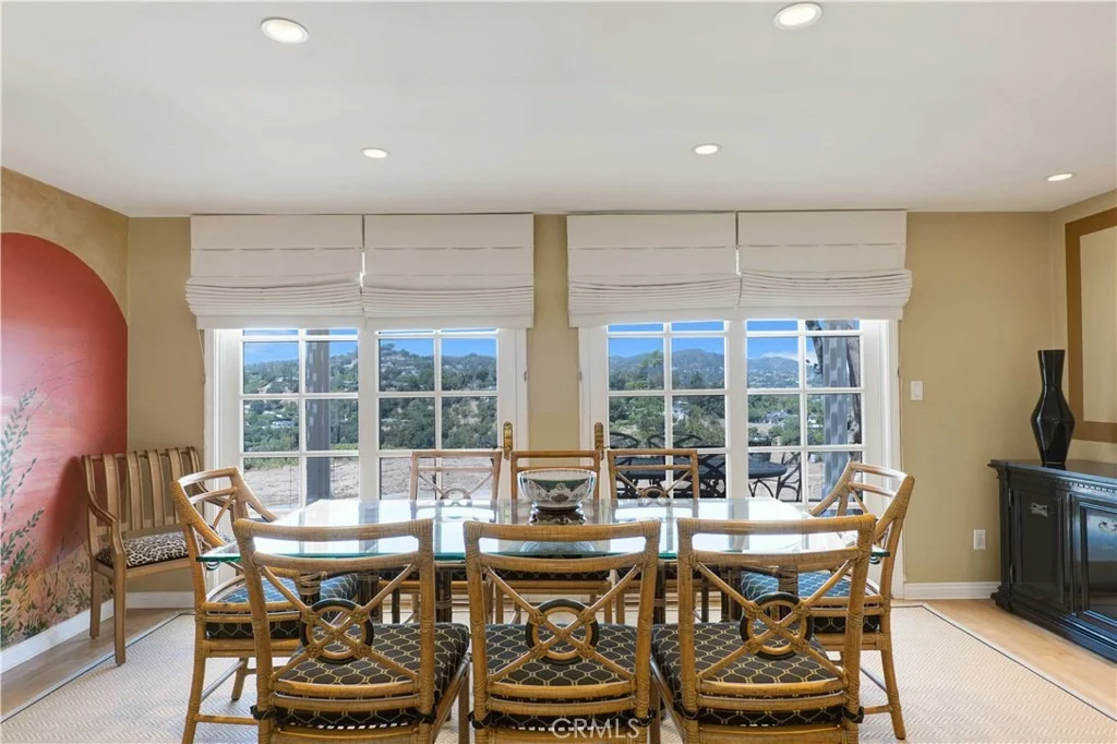 Photo of 3831 Cody Road