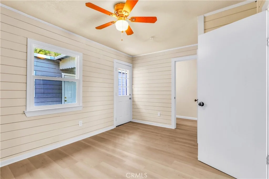 Photo of 15905 Kugelman