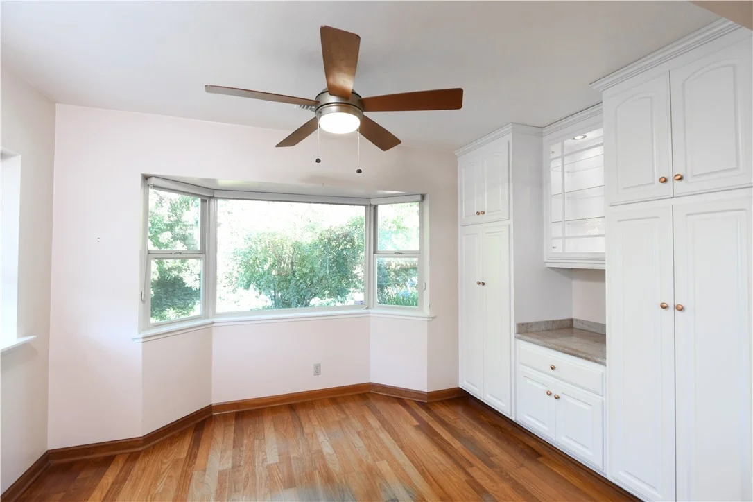 Photo of 5306 Bardwell