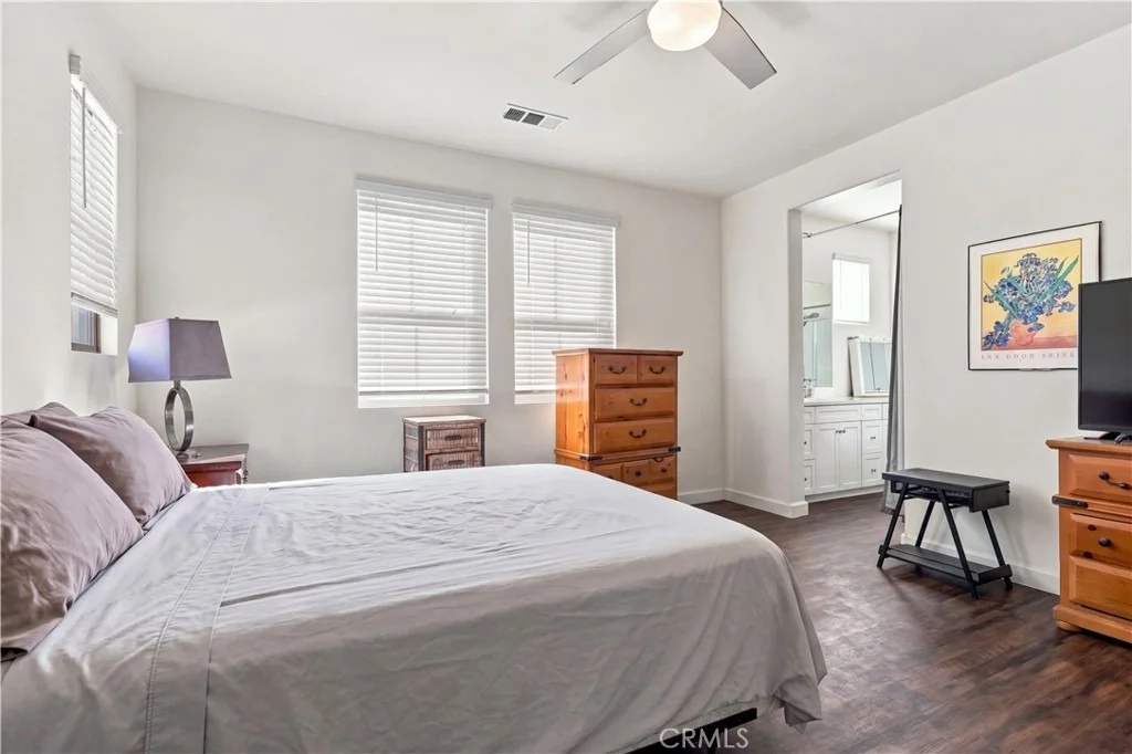 Photo of 881 Pear Court