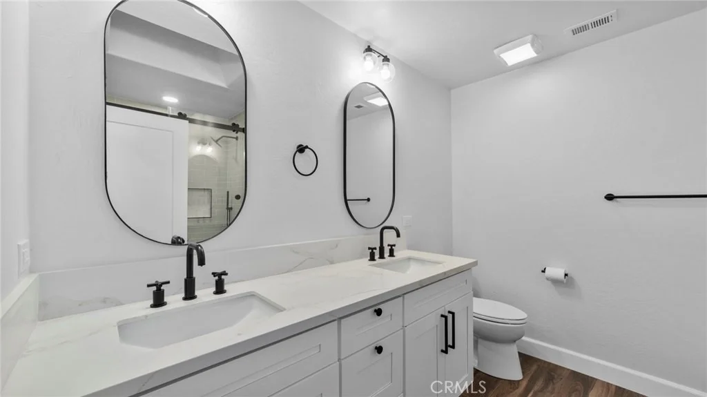 Photo of 1726 Kings Road