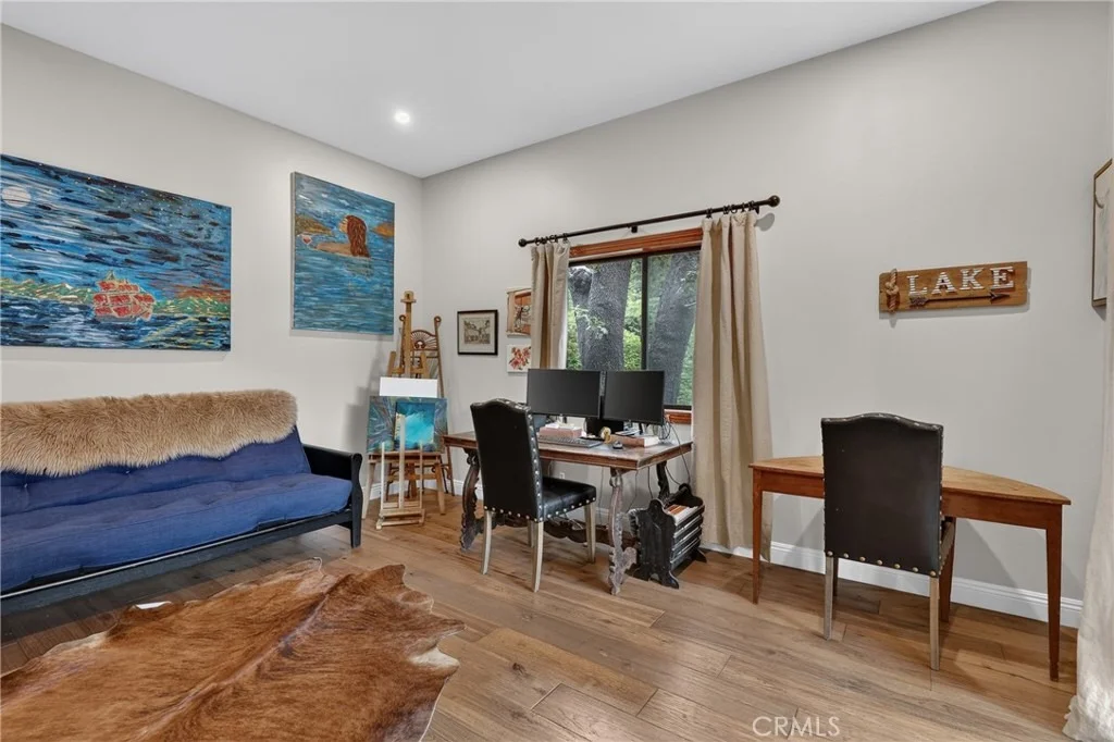 Photo of 27779 West Shore
