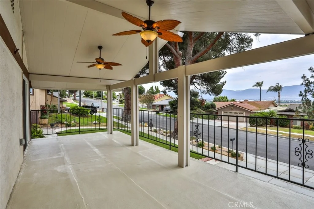Photo of 1483 Greenbriar Avenue