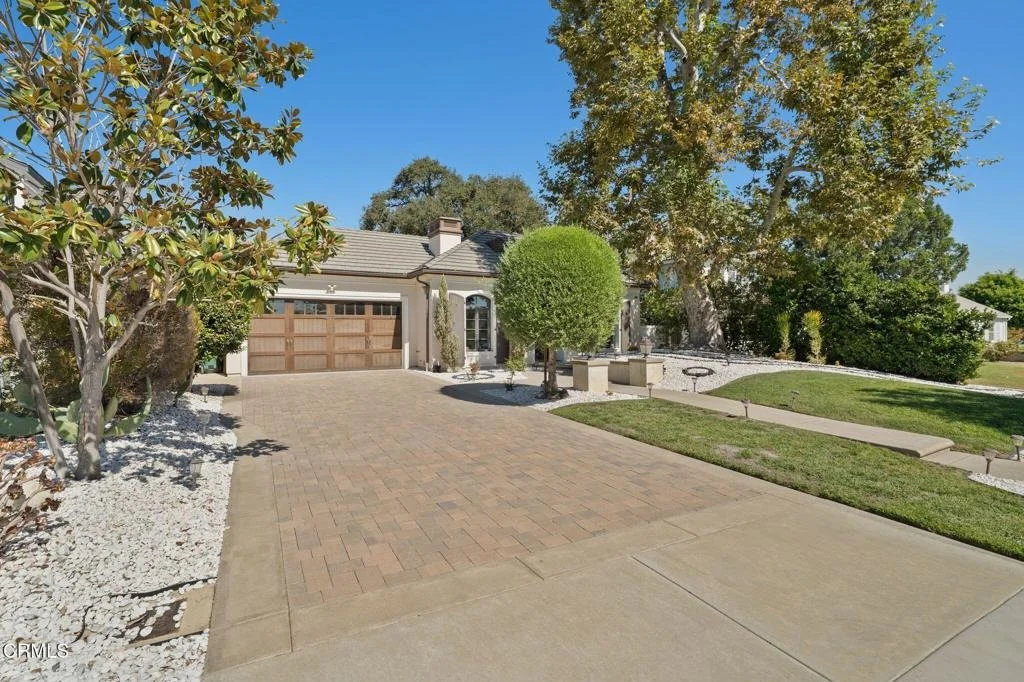 Photo of 933 Coronado Drive