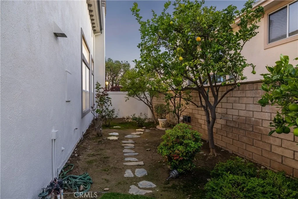 Photo of 2429 Abadejo