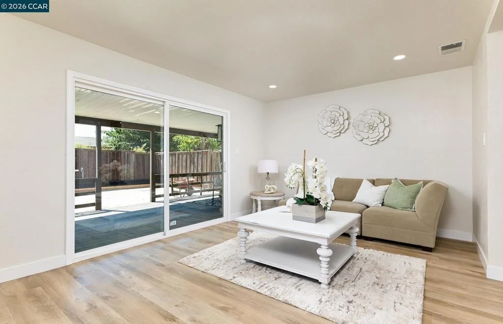 Photo of 2117 Lopez Dr