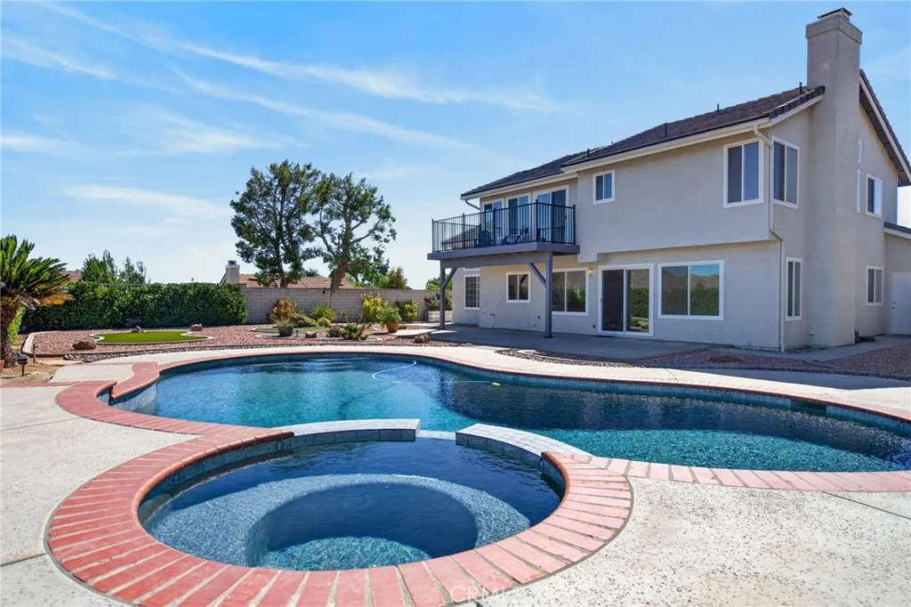 Photo of 280 Clearwood
