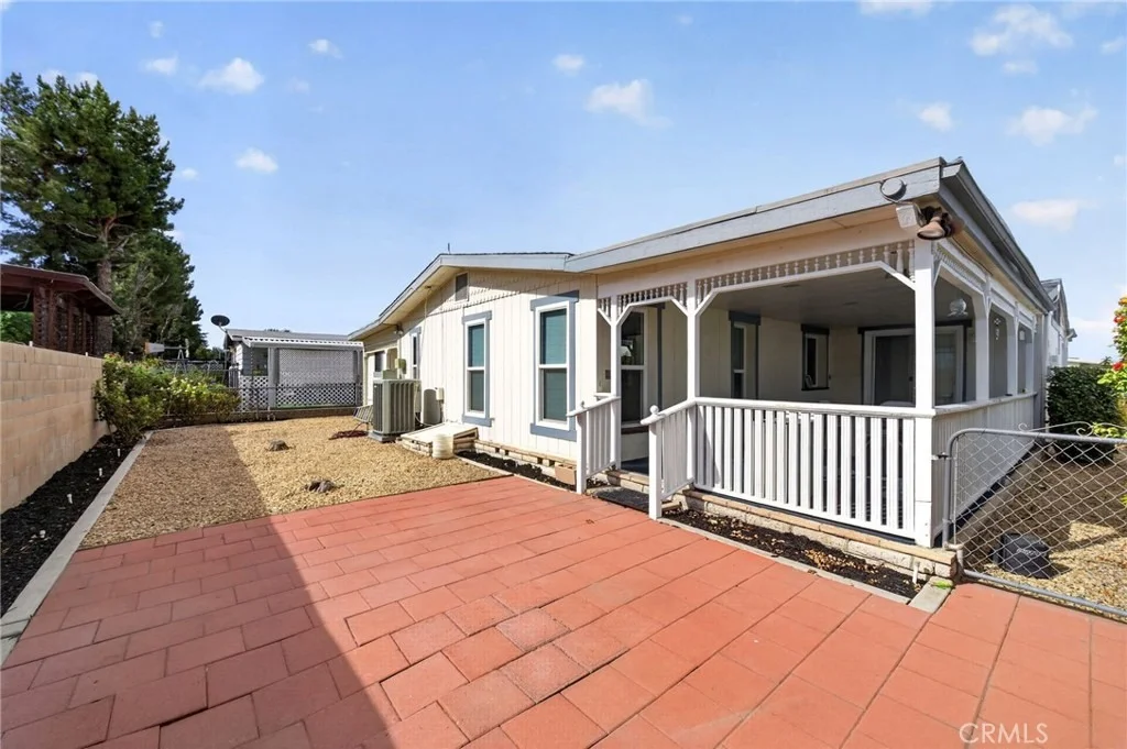 Photo of 564 De Soto Drive