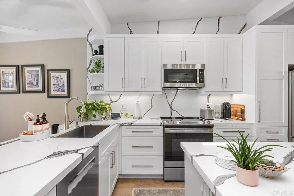 Photo of Unit 3 at 2327 Caringa Way