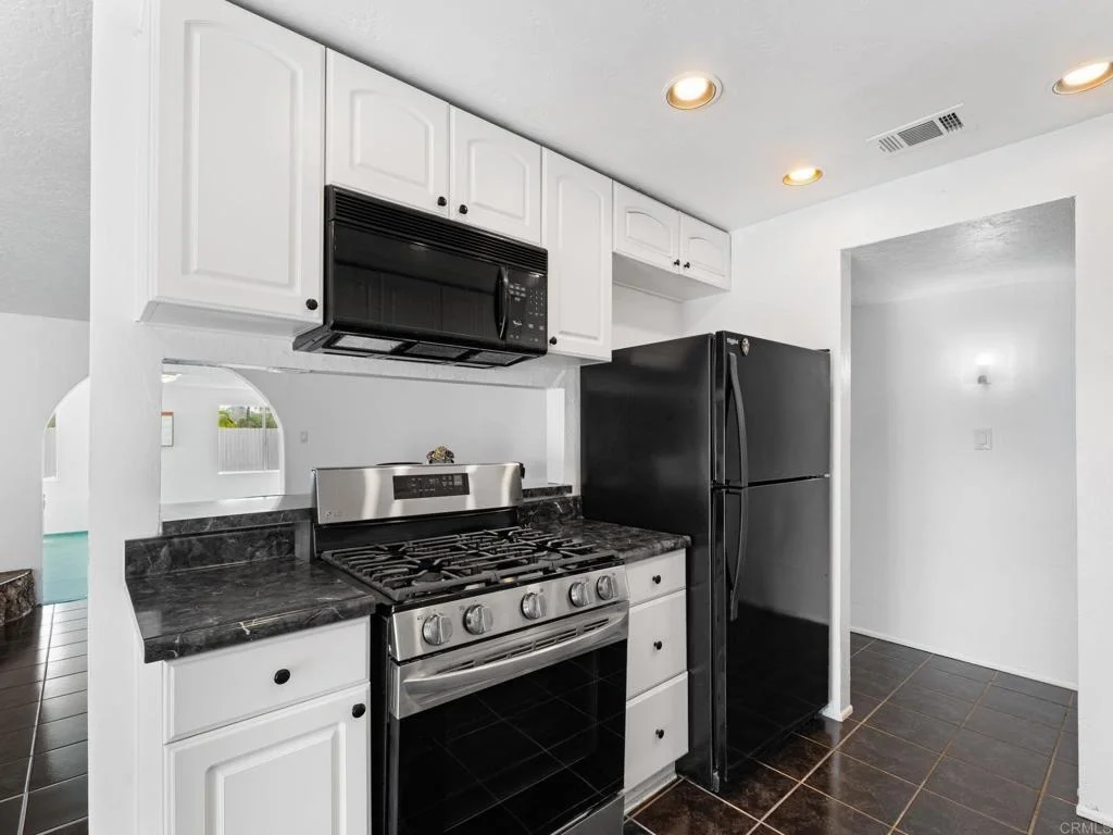 Photo of 811 Earth Drive