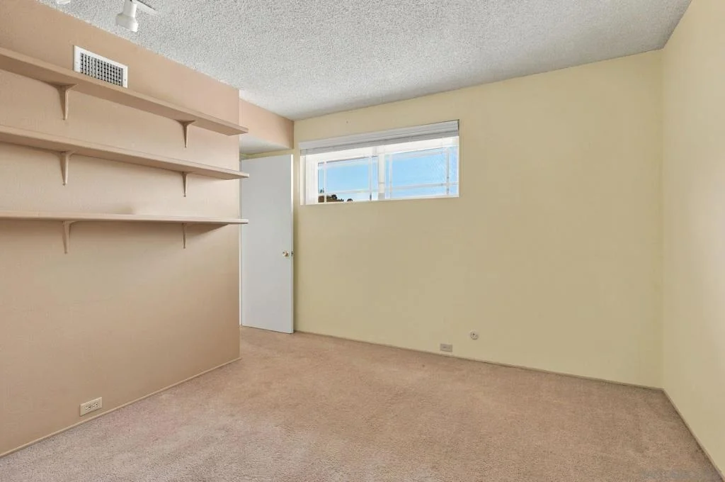 Photo of 1137 Mona Place