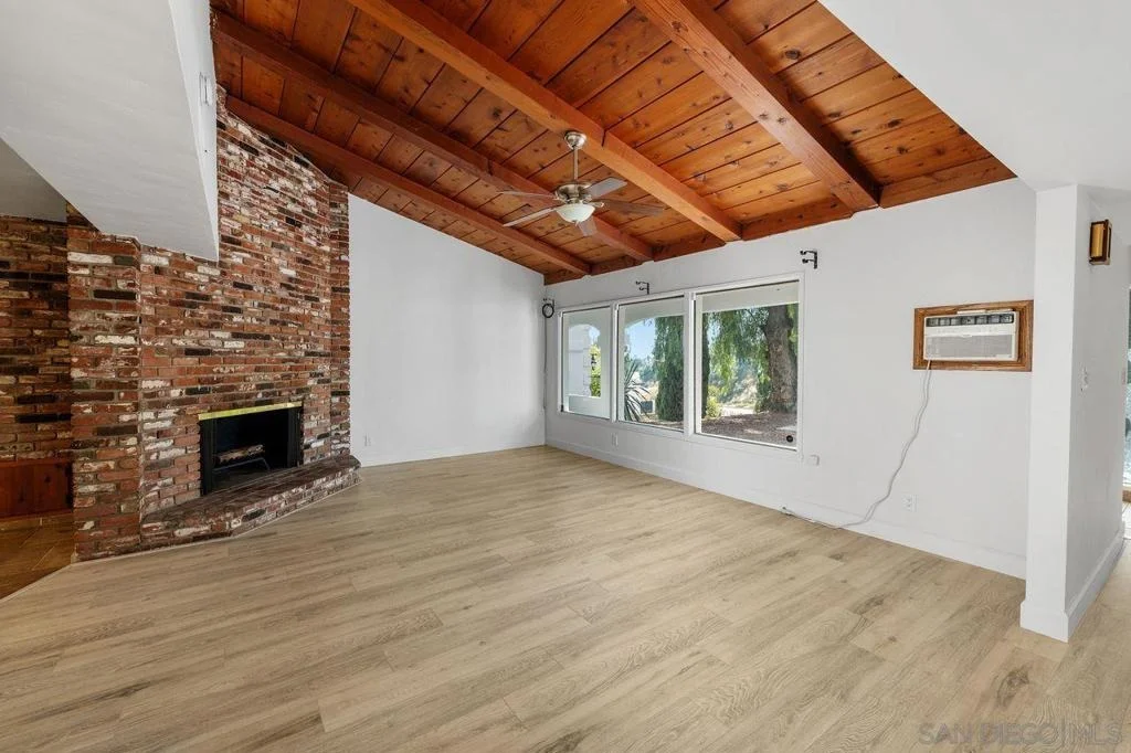 Photo of 4525 Avocado Blvd