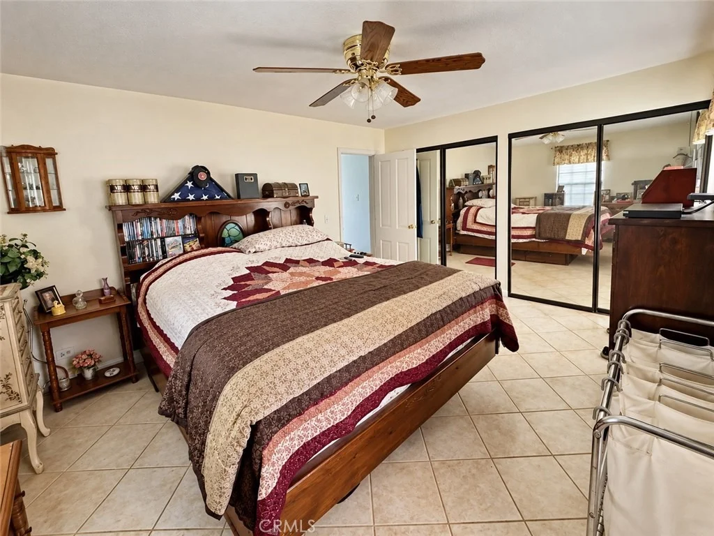 Photo of 450 Oakvale