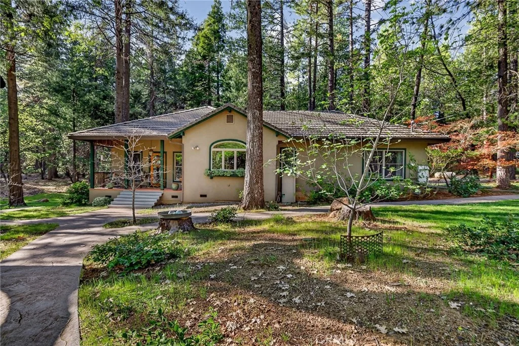 Photo of 62 Hollow Oak Lane