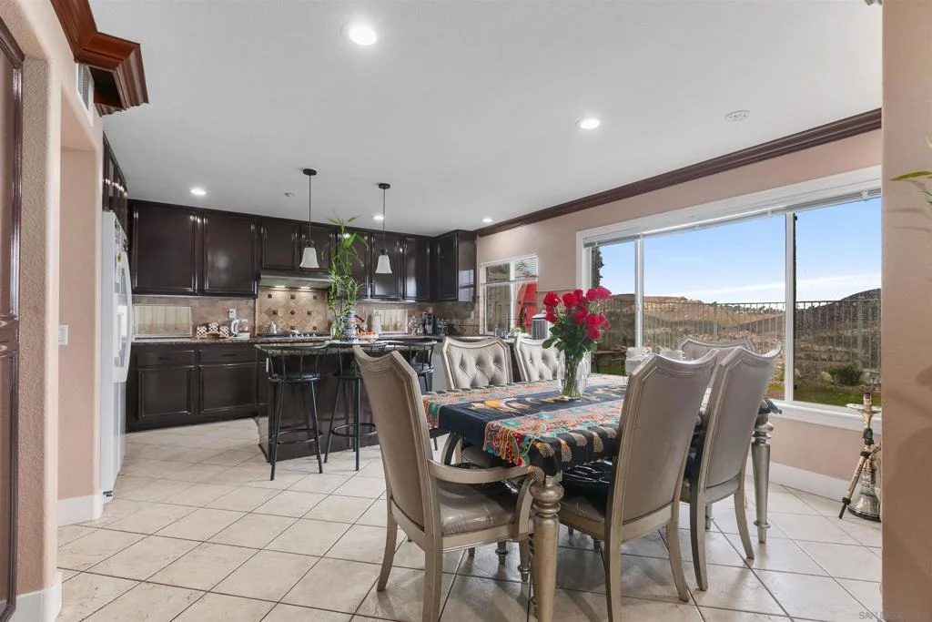 Photo of 10394 Valley Waters Dr