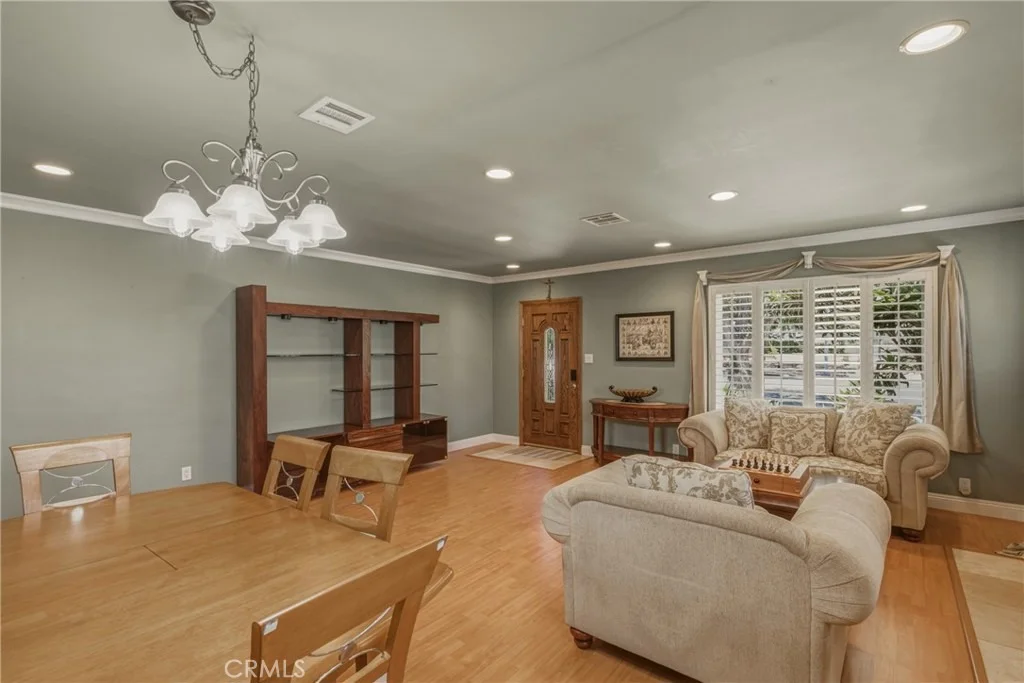 Photo of 3170 E Orange Grove
