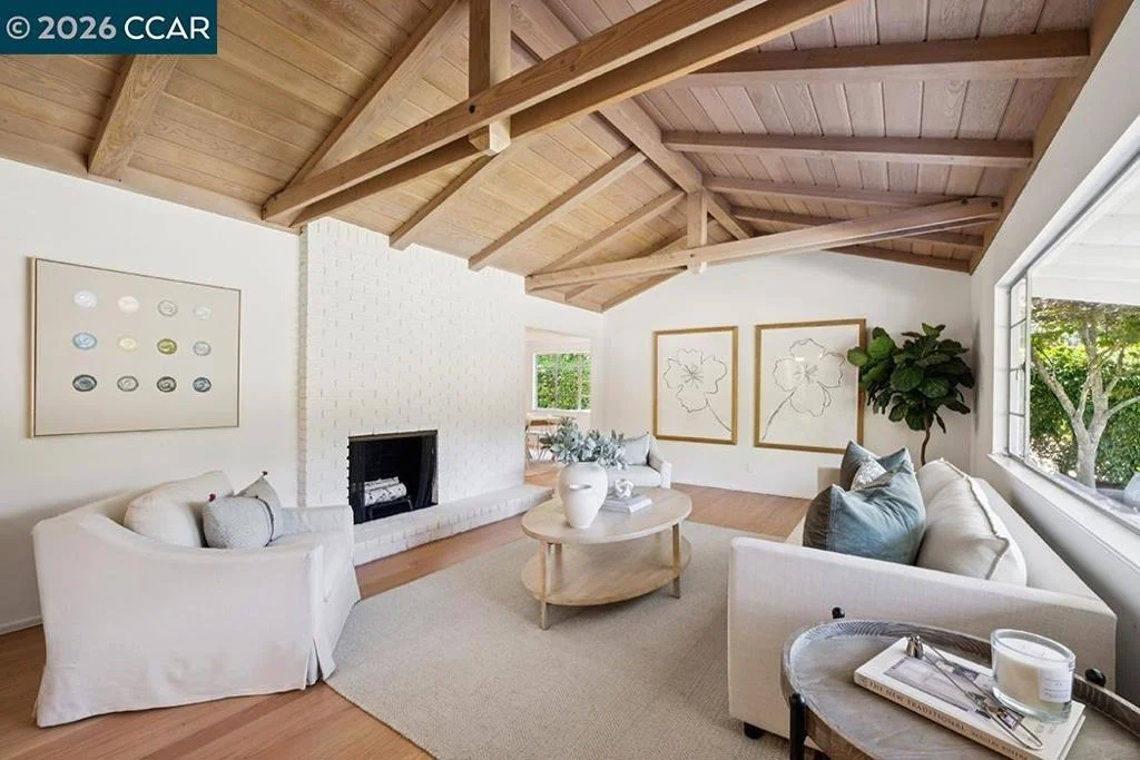 Photo of 3435 Black Hawk Rd