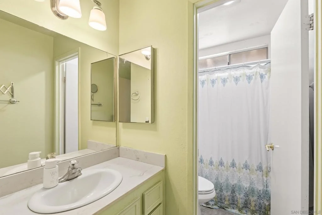 Photo of 3549 Via Palma